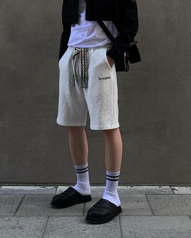 Embroidered Corduroy Shorts -2331