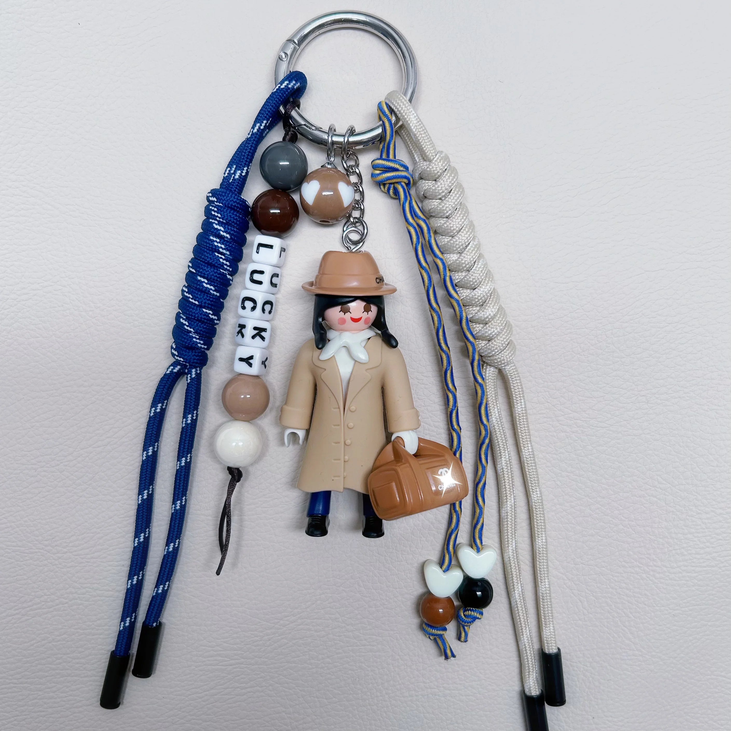 Autumn And Winter Couple Travel Themed Mobi Handmade Bag Accessories & Keychains