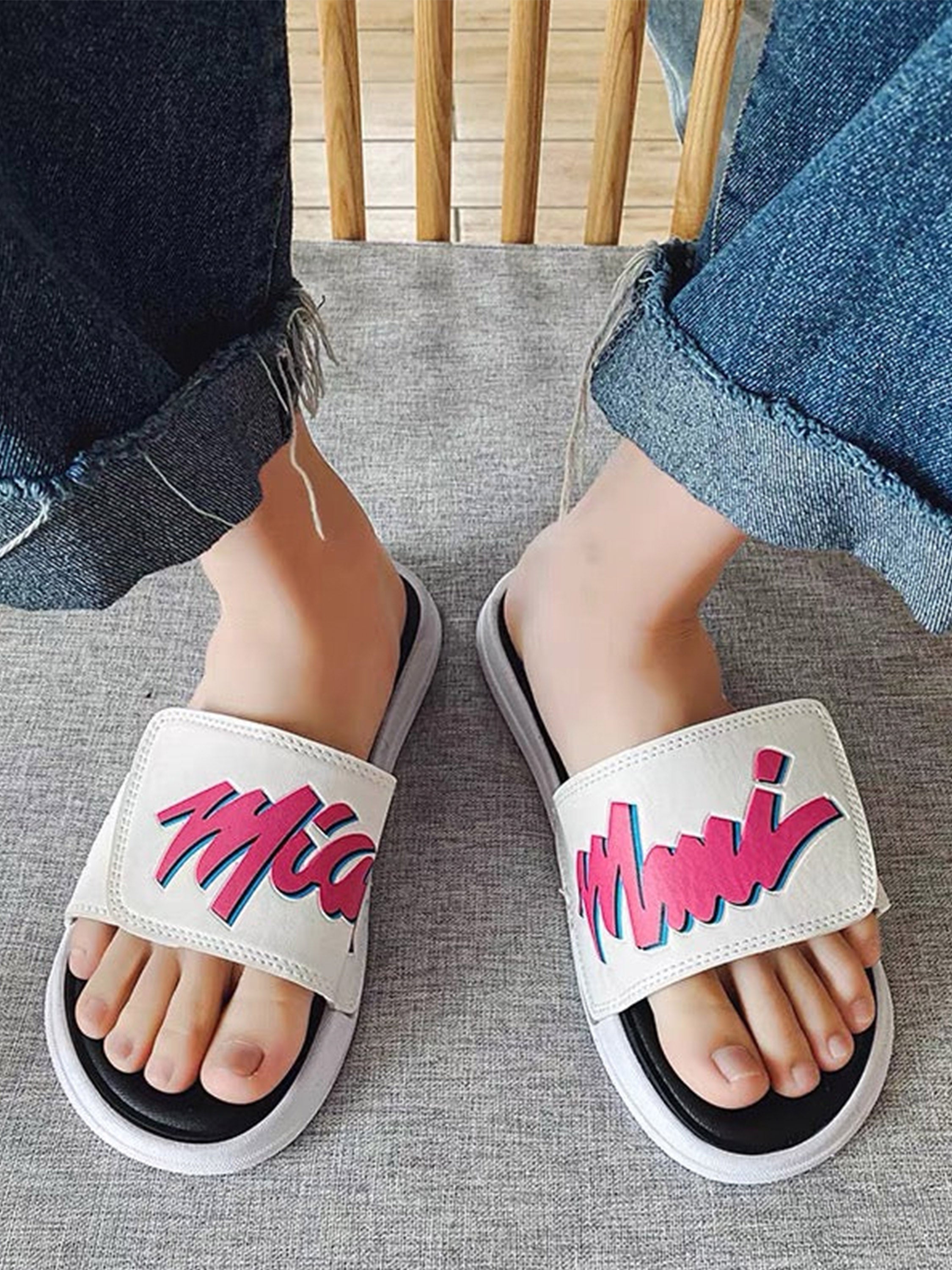 Non-Slip Miami Slippers - 2340