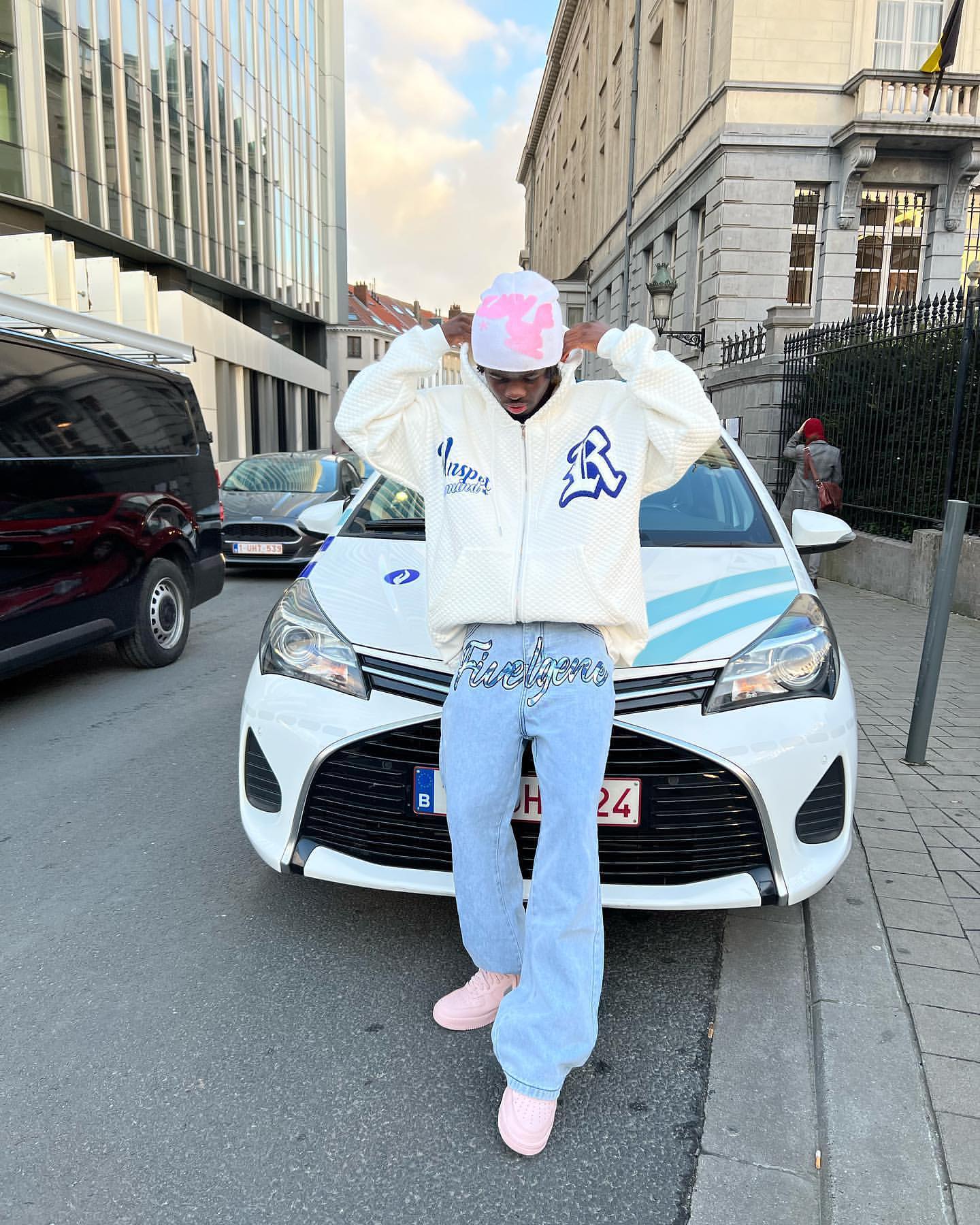 Letter Embroidered Hoodie Jacket -2320