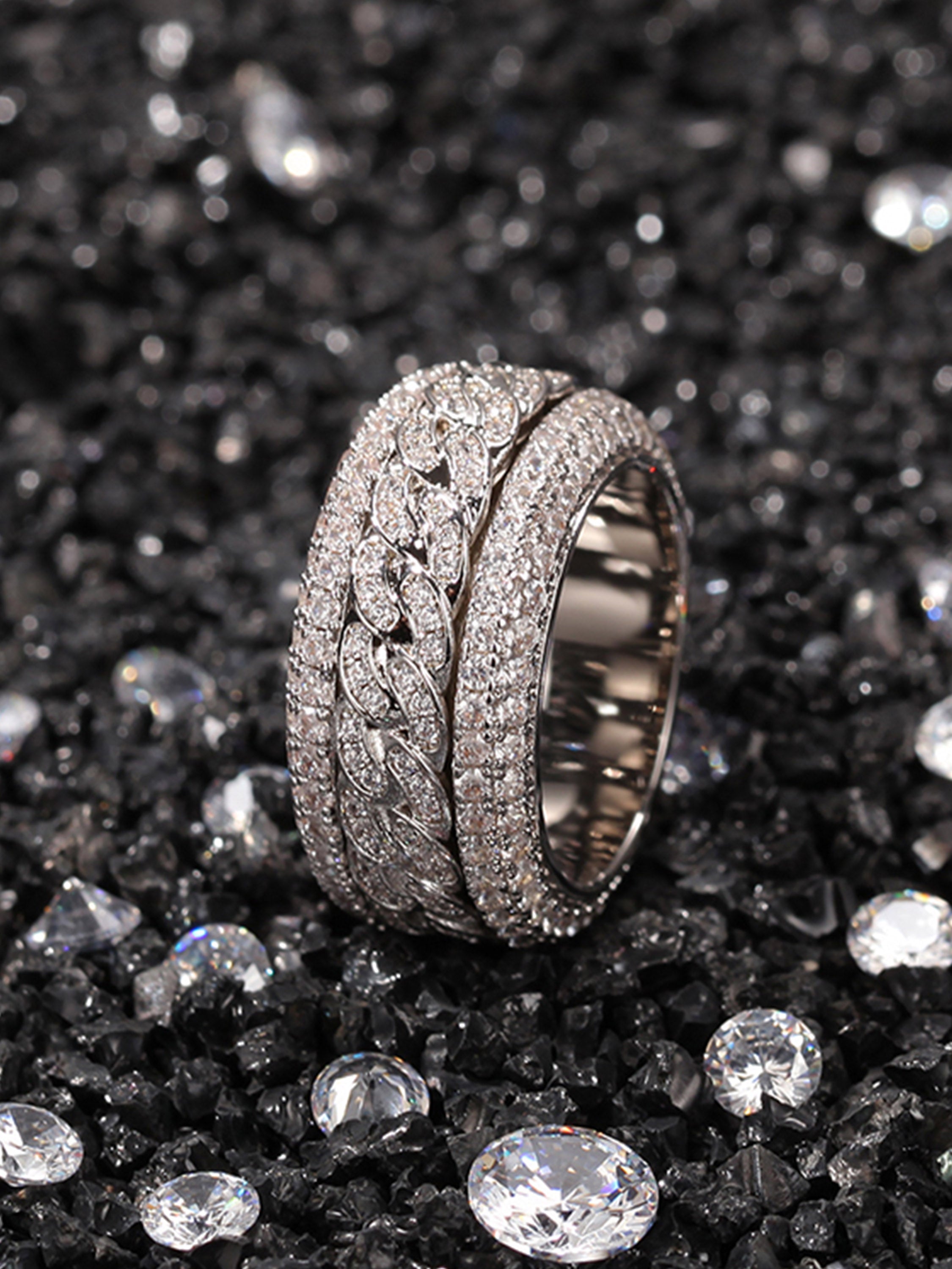 Full Diamond Spinnable Cuban Ring - 23102