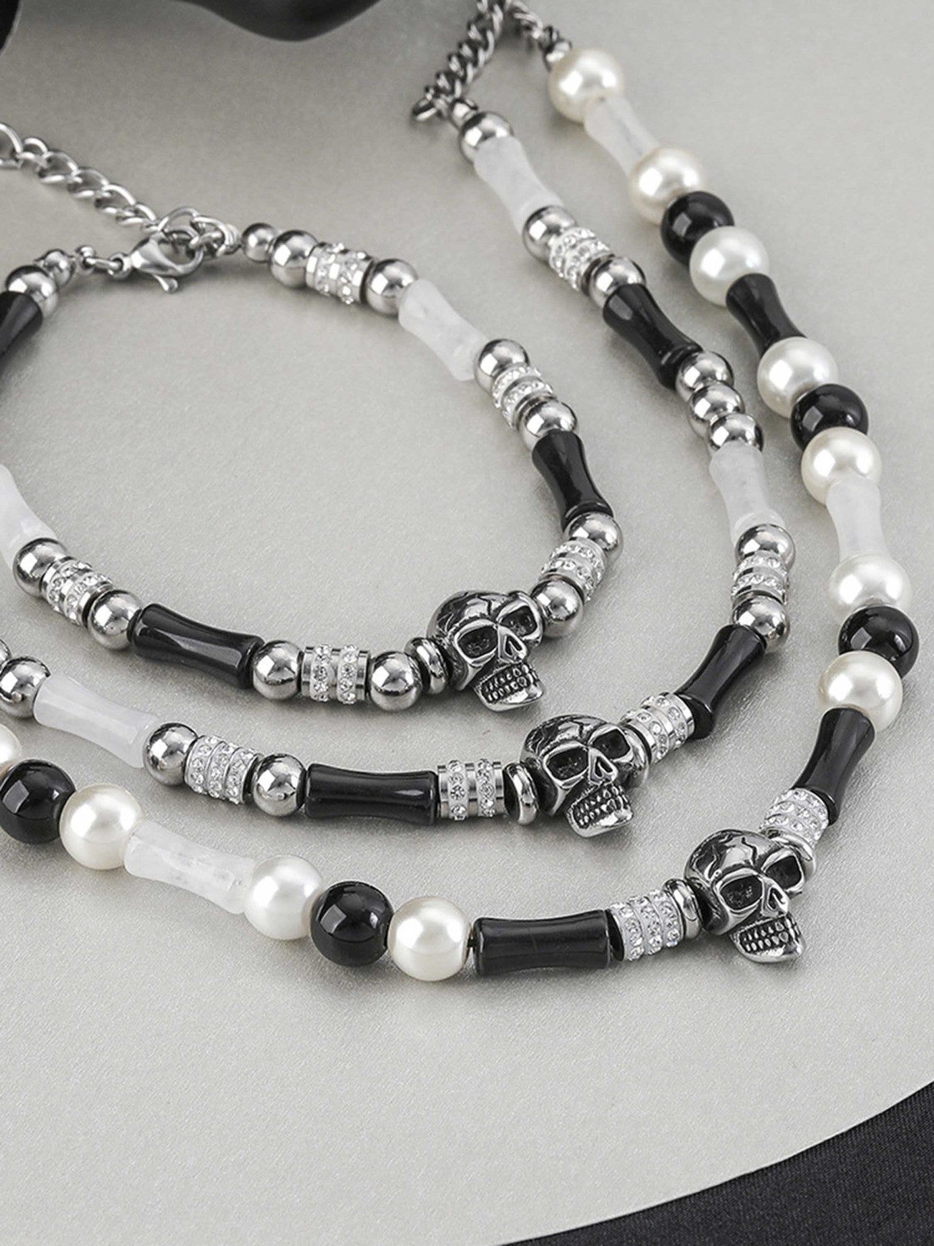 Necklace With White Stone Beads -2393