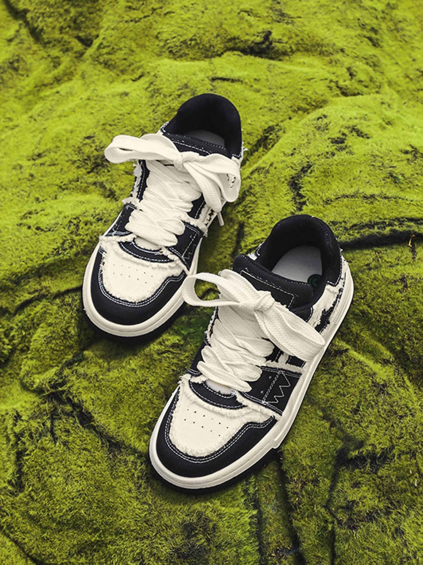 Comfortable Fashion Couple Sneakers - 23161